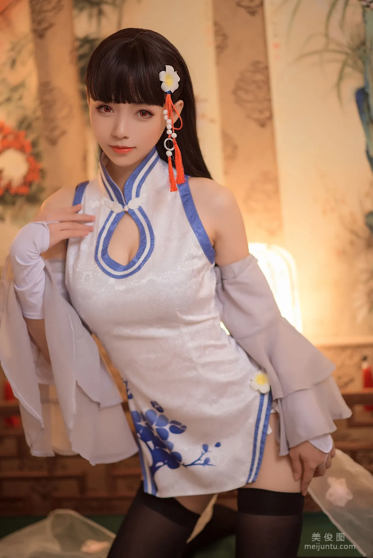 [COS] Dada Juanjuan Xiaojuan - Black Stockings Qipao photo 8