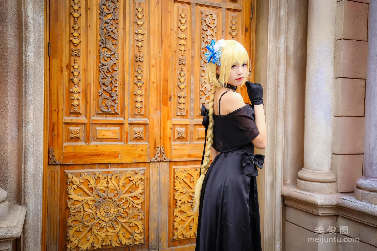 [Cosplay] Dada Juanjuan Xiaojuan - Behold Her Majesty the Queen photo 17
