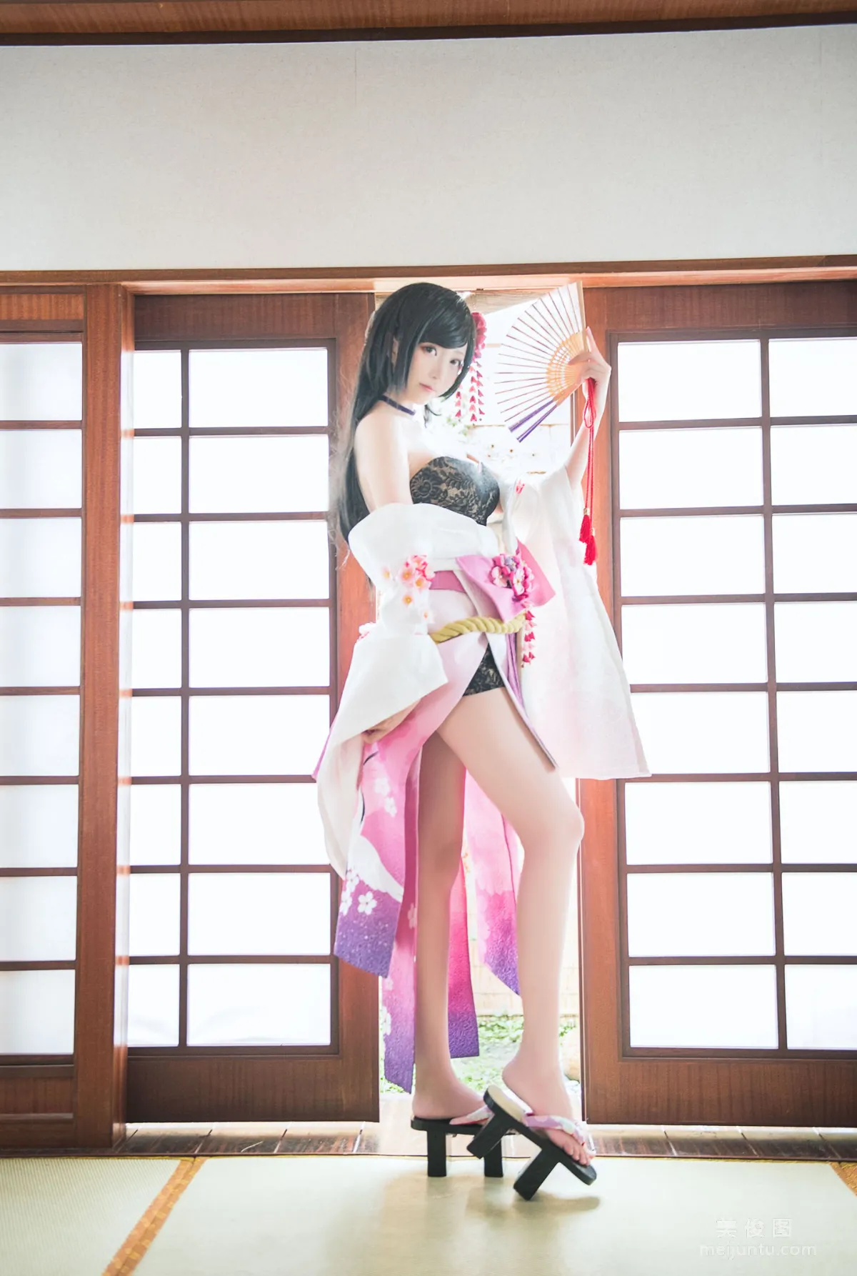 Qingqingzi Js: Web Idols photo 5
