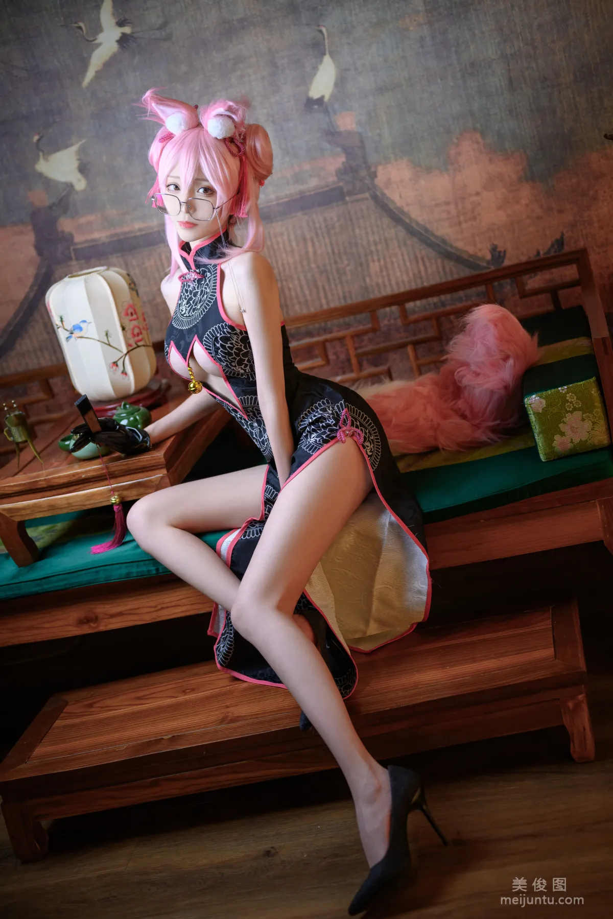 Qingqingzi Js: Web Idols photo 38