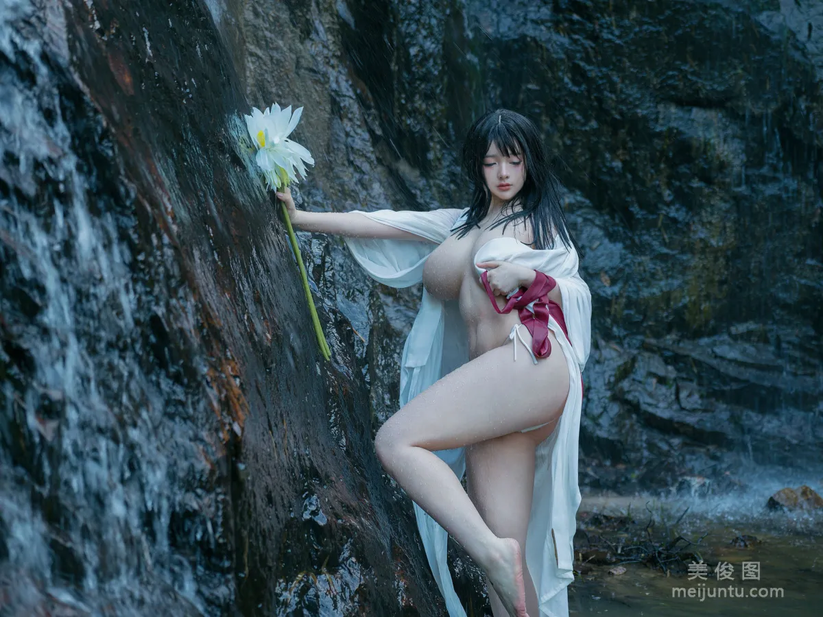 [COS Bonus] NinJA Azhaizhai - Shrine Maiden photo 5