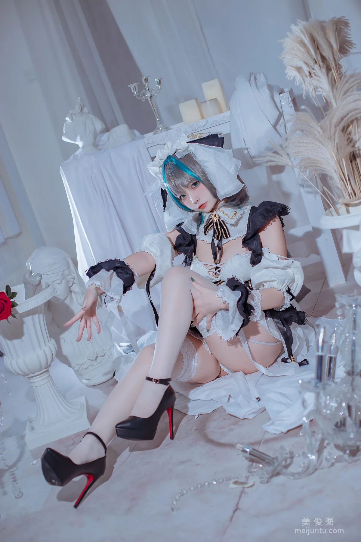 Erzuo Nisa: Web Idols photo 18