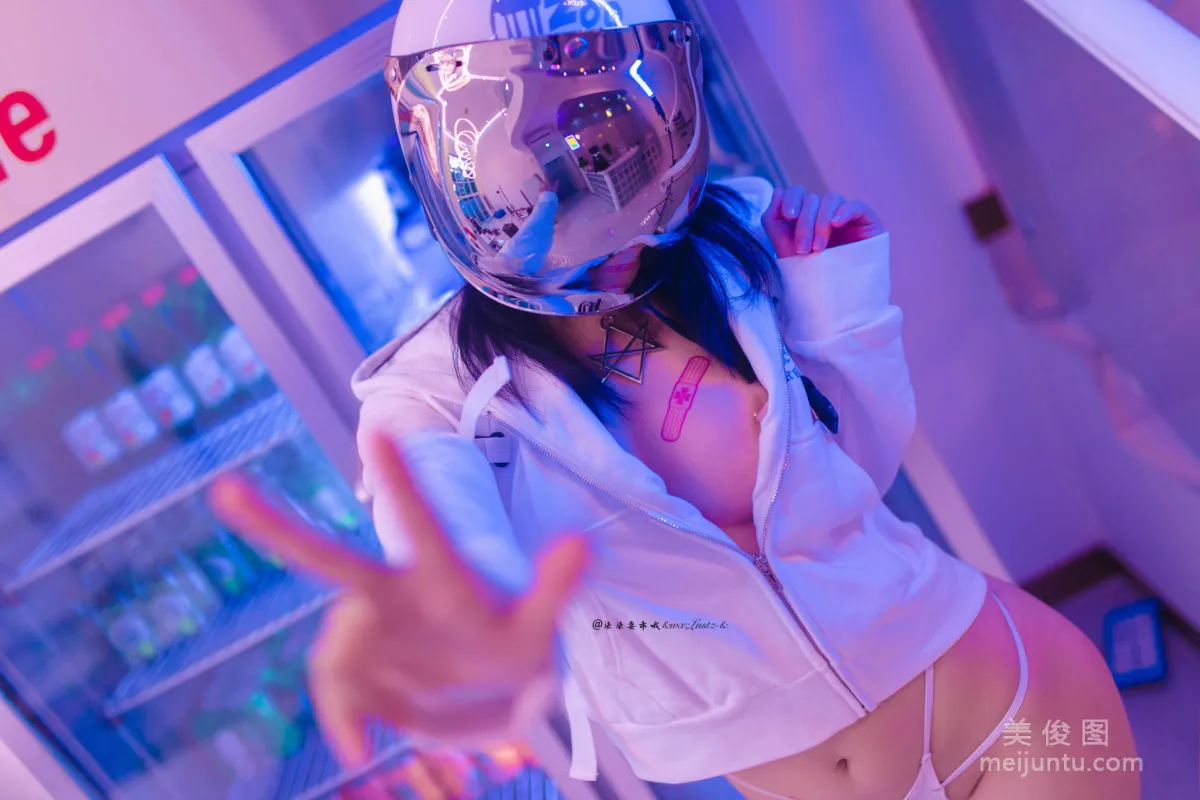 [COS] Anime Blogger Qiqi Yaoguai O - Cycling Girl photo 7