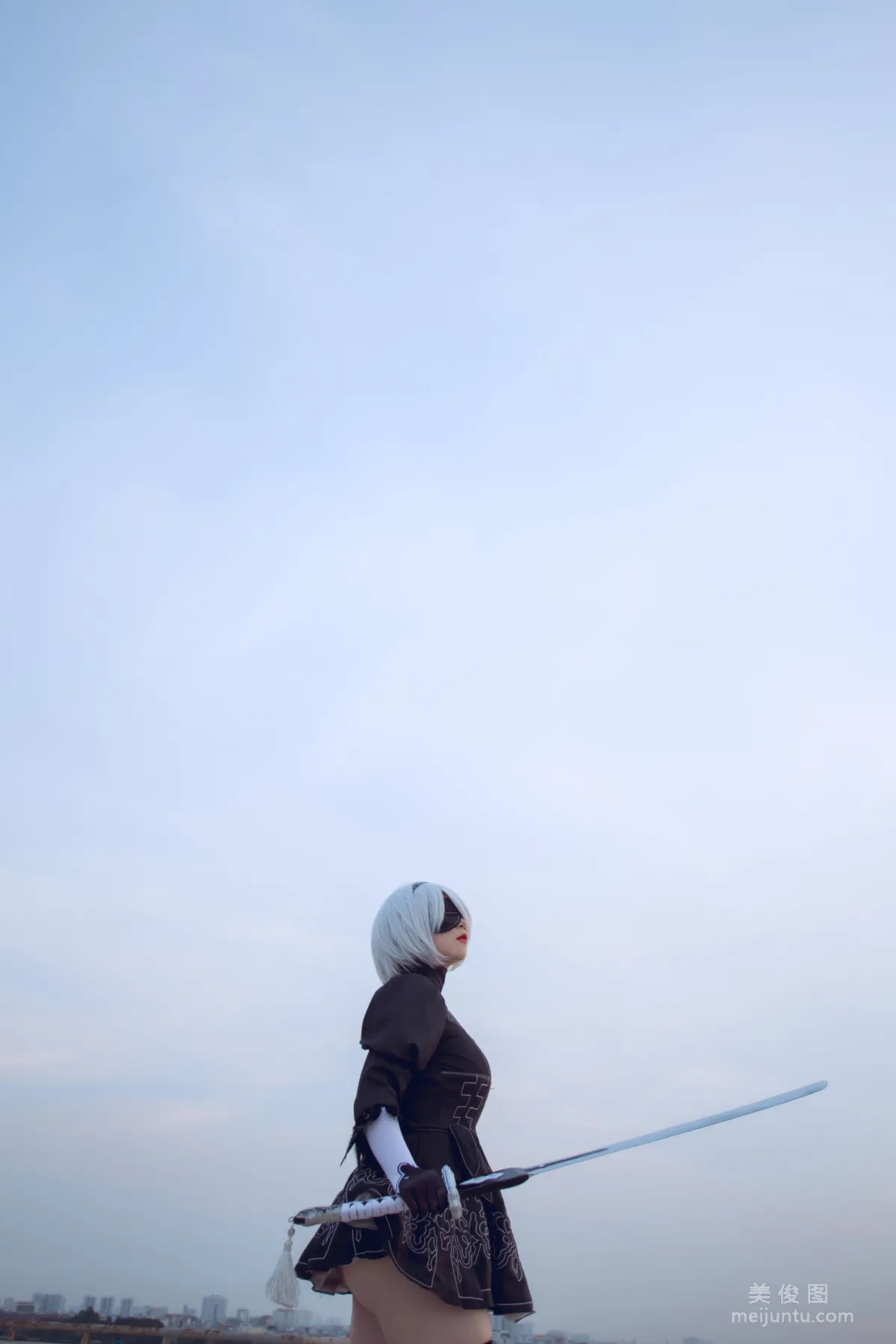 [COS福利] Uy Uy - 2B 写真集31