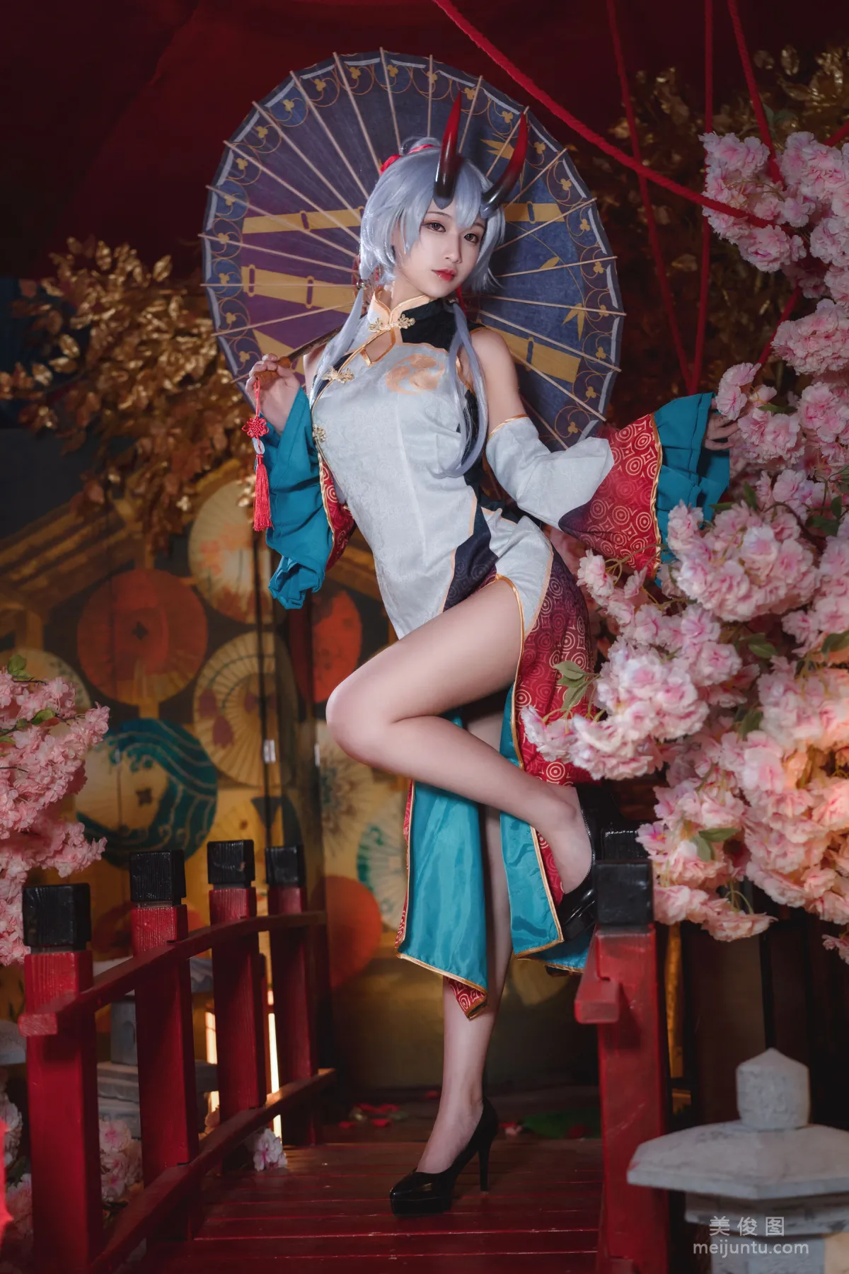 [COS Bonus] Anime Blogger Tieban Shaogui Wu w, Ba Yuqian Photo Set photo 13