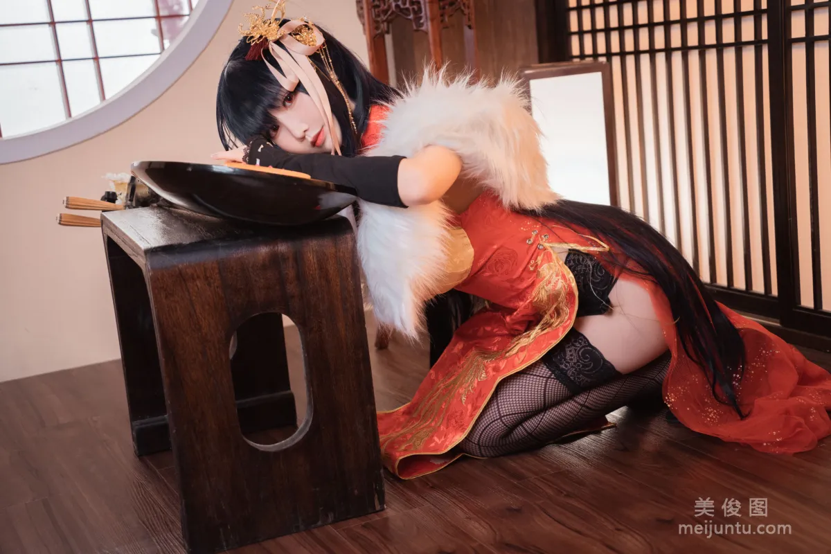[COS] Mianbing Xianer - Taihou Qipao photo 19