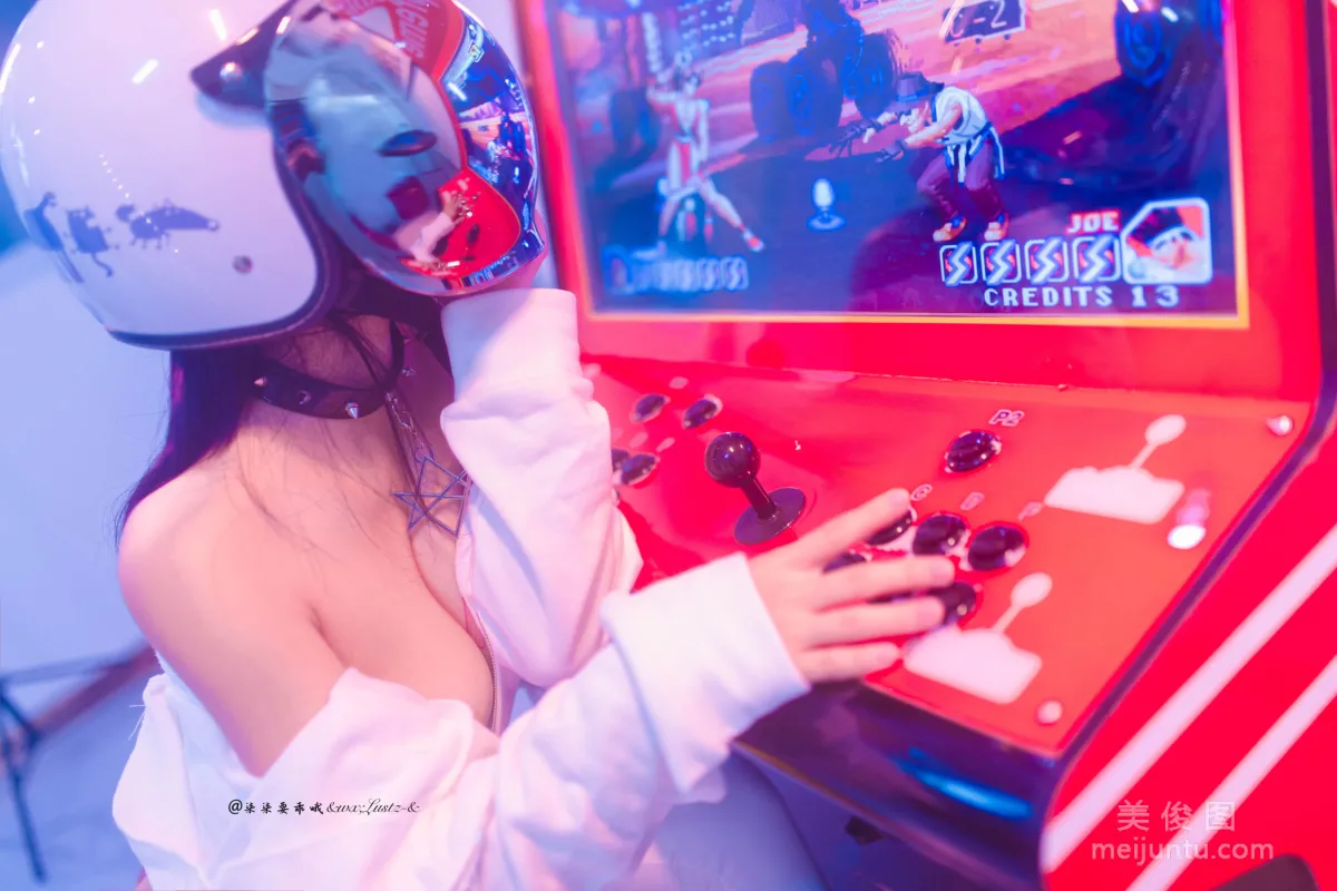 [COS] Anime Blogger Qiqi Yaoguai O - Cycling Girl photo 23