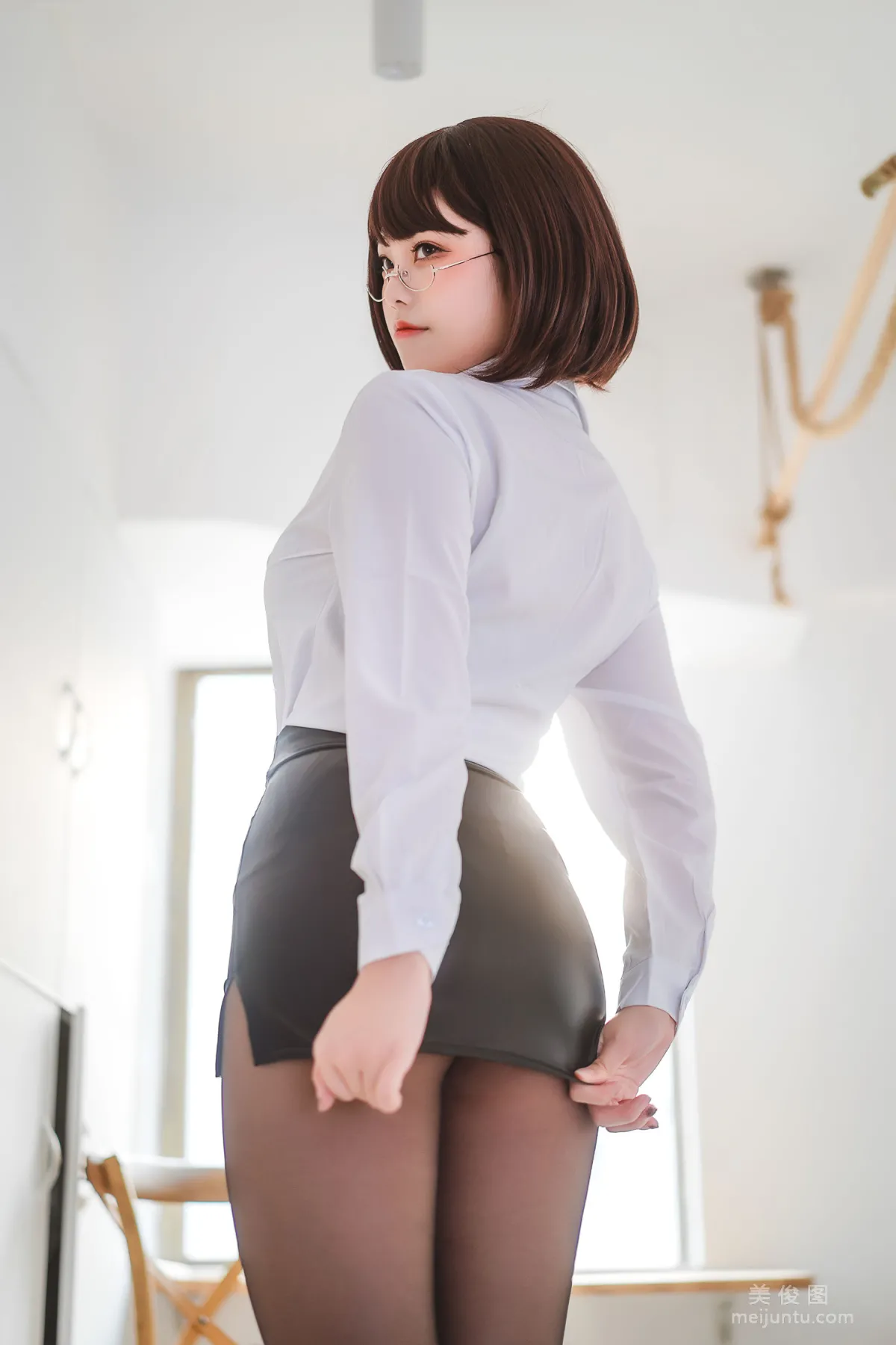 Cute Girl Mizhi Maoqiu - Drunk OL Photo Set photo 4