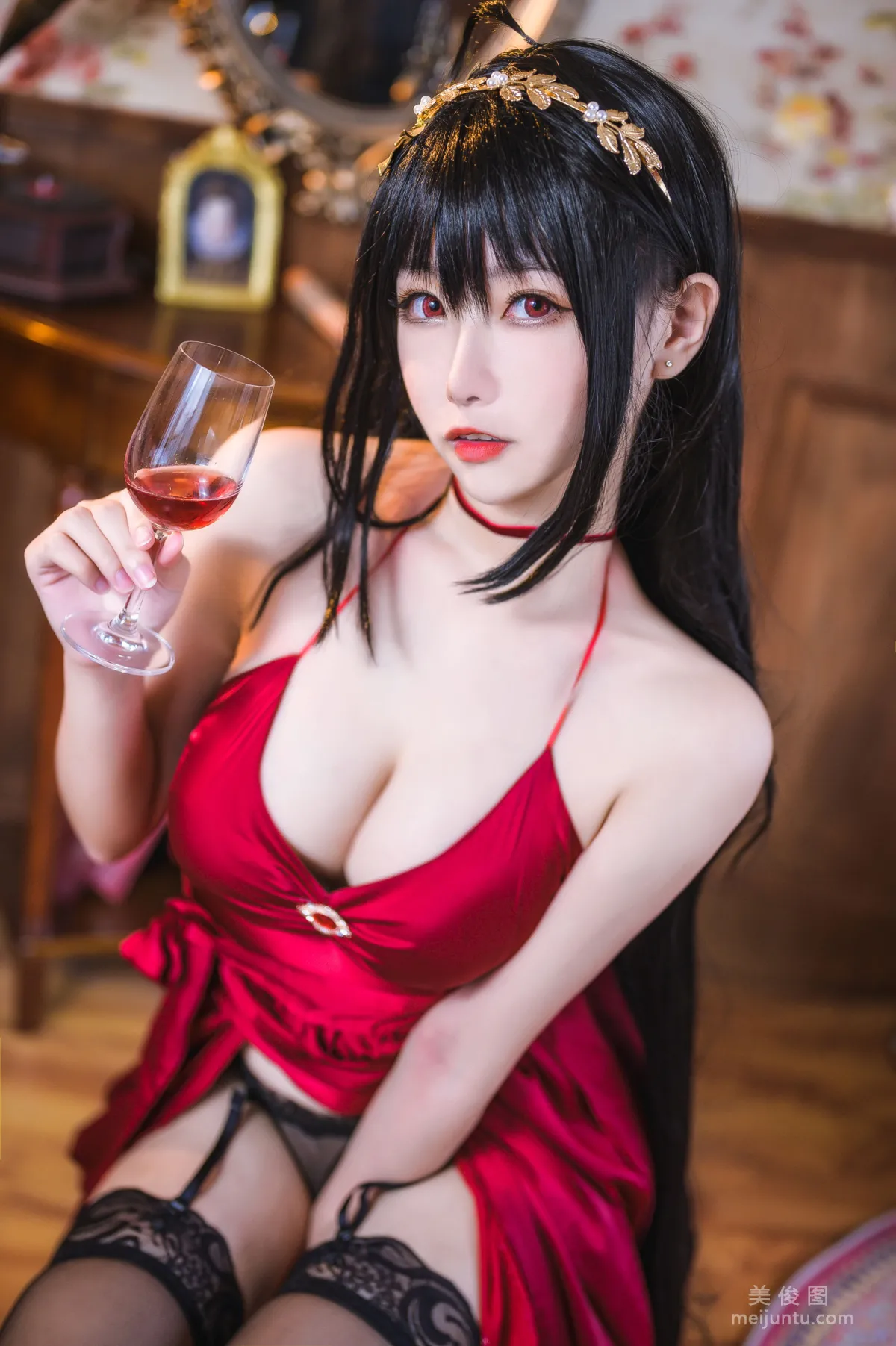 [COS] Momoko Kuikui - Taihou's Dress photo 13