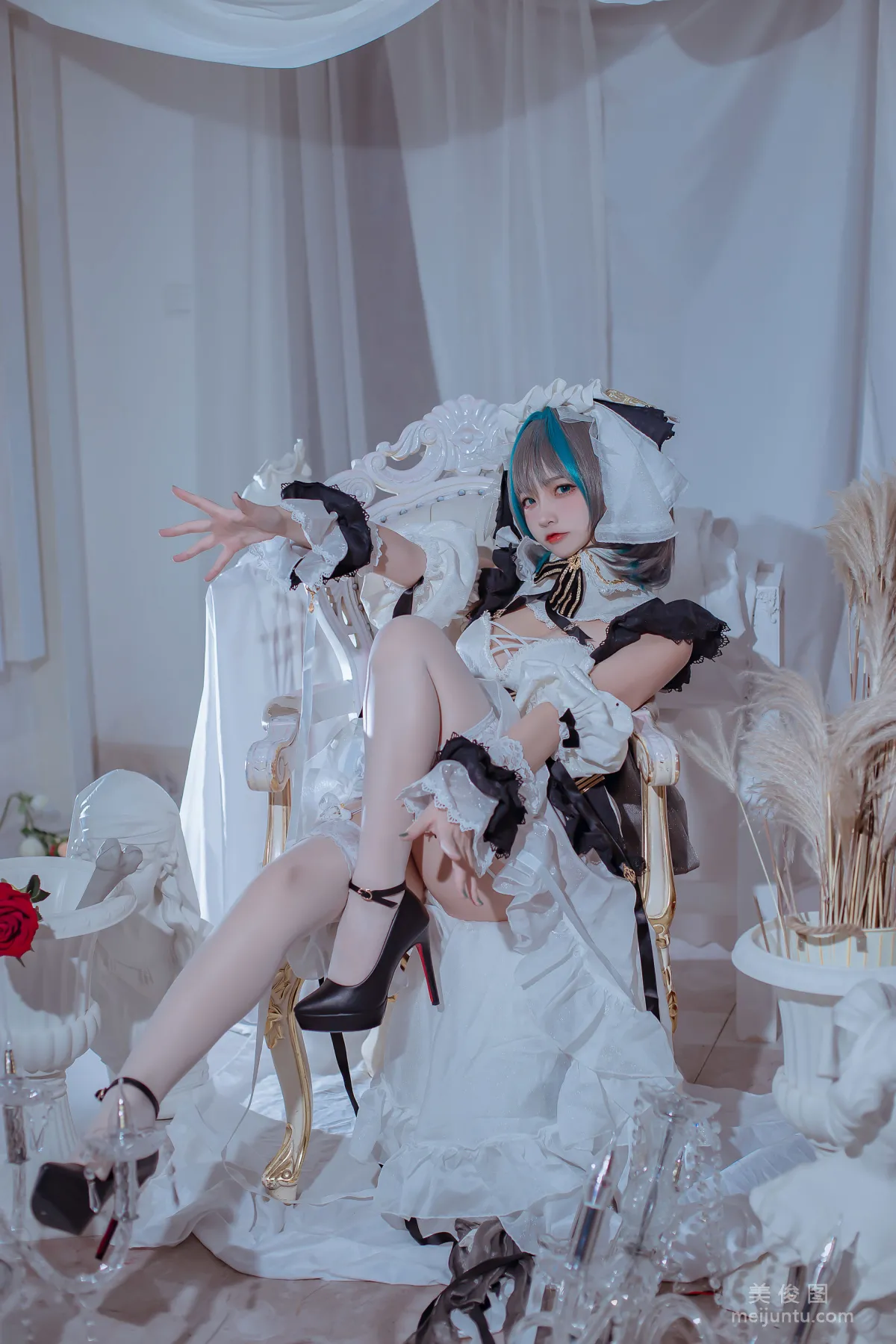 Erzuo Nisa: Web Idols photo 6