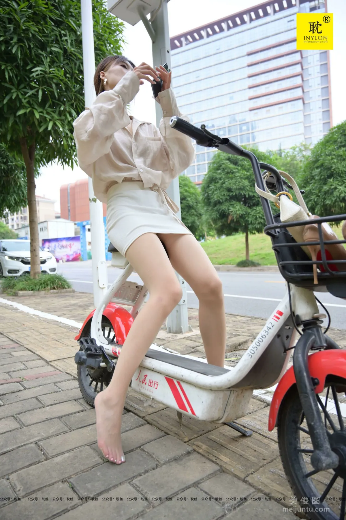 [IESS The Nth Fantasy] One Person Off Work 5, Supervisor Qiu, Stockings Set photo 70