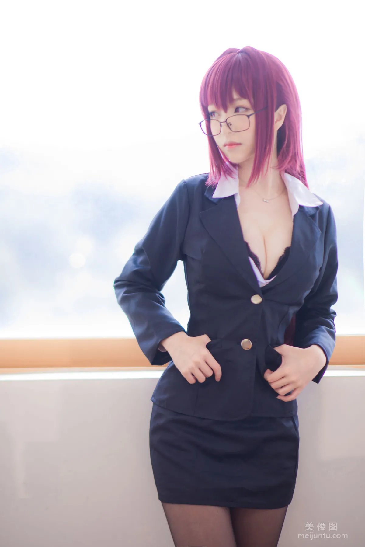 Qingqingzi Js: Web Idols photo 3