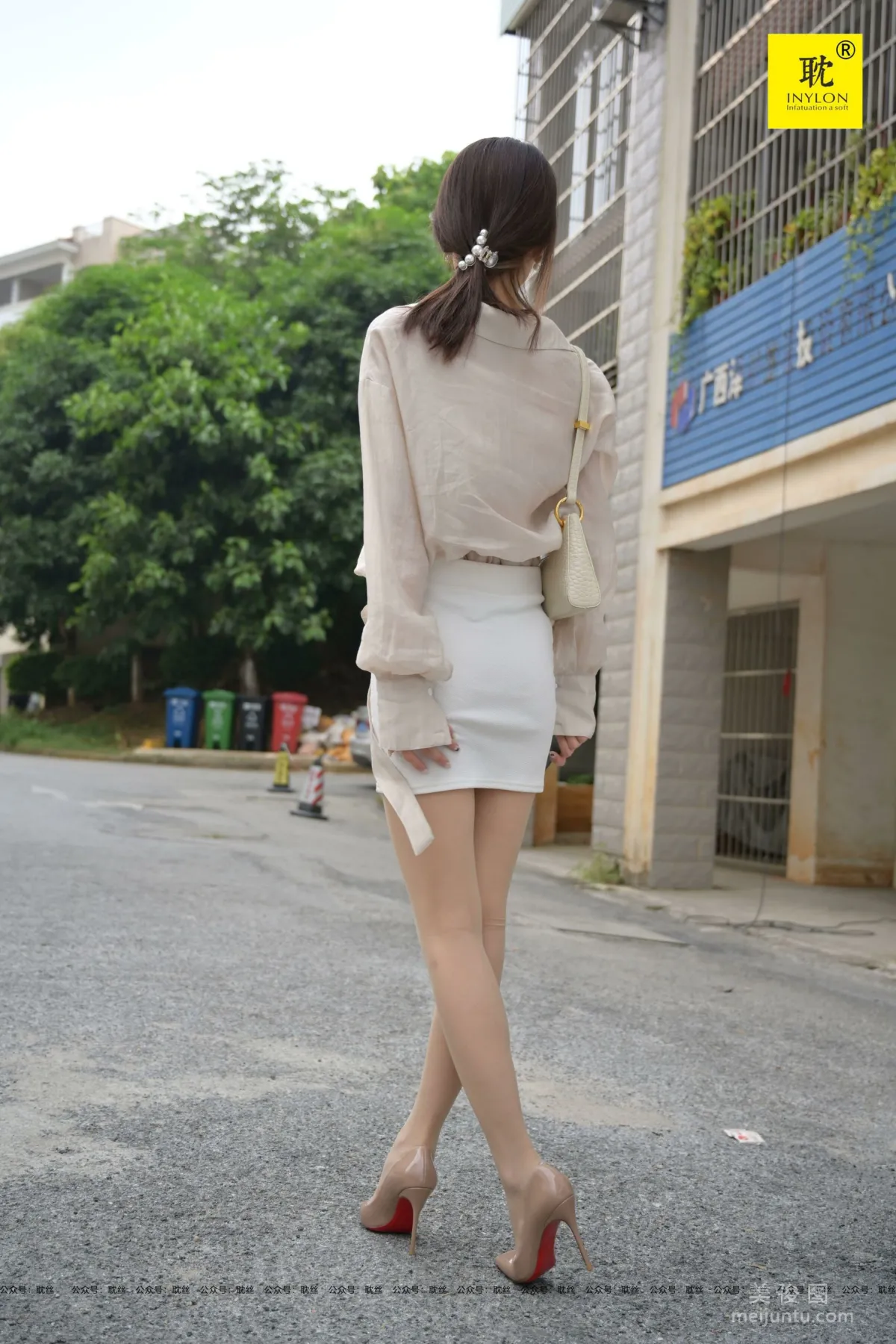 [IESS] The Nth Fantasy Supervisor Qiu Off Work Alone 1 Stockings and Beautiful Legs Set photo 83