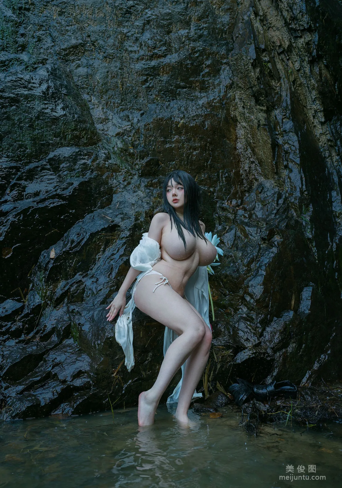 [COS Bonus] NinJA Azhaizhai - Shrine Maiden photo 38