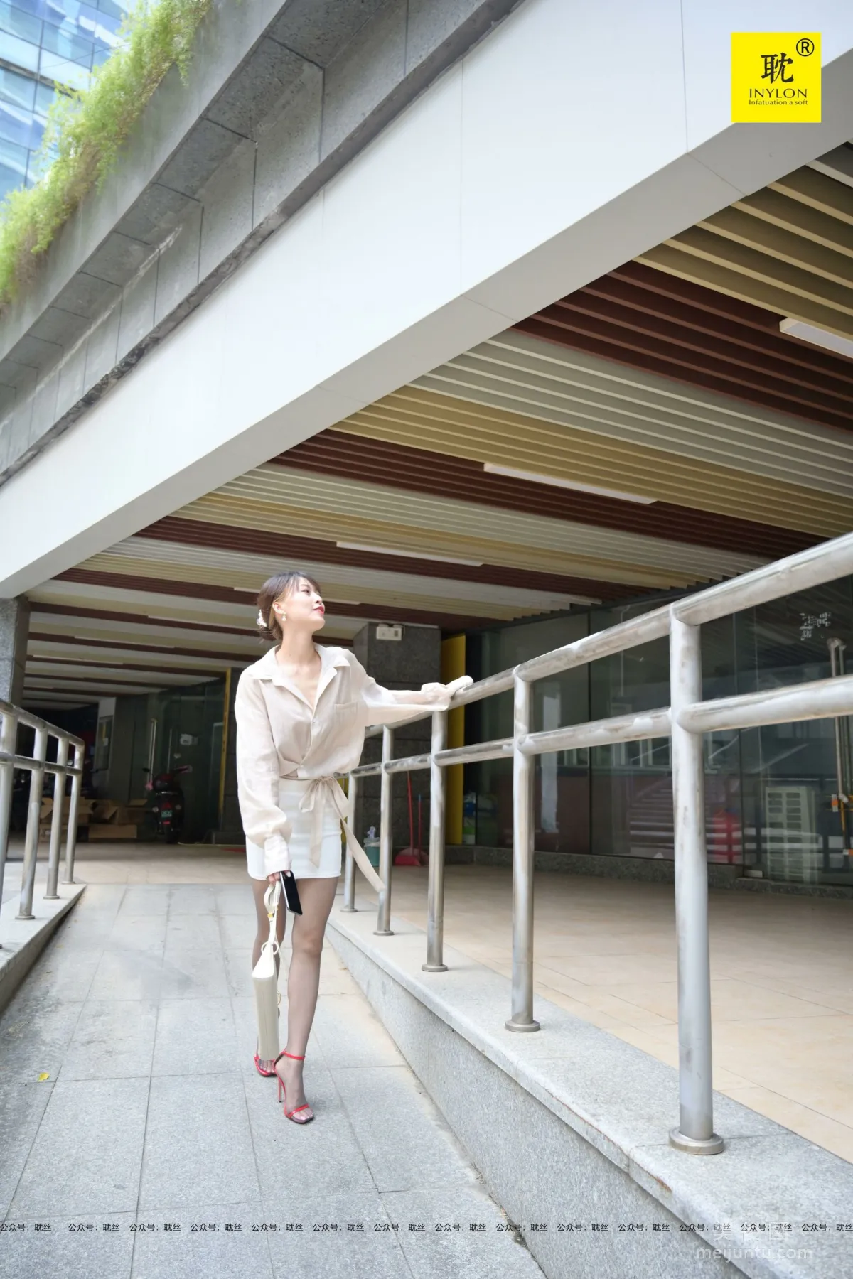 [IESS异思趣向]第N种幻想 一个人下班⑦ 丘主管 美腿丝足4