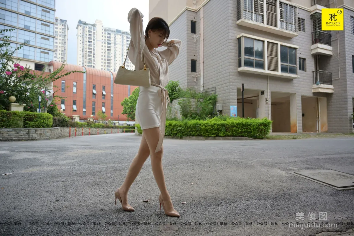 [IESS] The Nth Fantasy Supervisor Qiu Off Work Alone 1 Stockings and Beautiful Legs Set photo 94