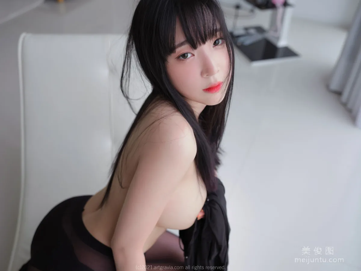 [ARTGRAVIA] VOL.280 Kang Inkyung - 翹臀少女的誘惑 17