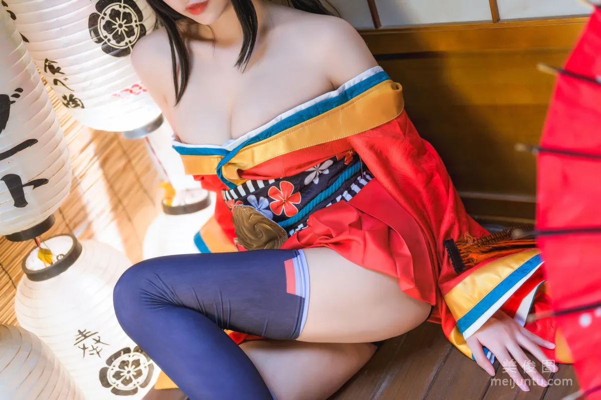 [COS Bonus] Weibo Girl Momoko Kuikui - Daifeng no Kimono photo 1