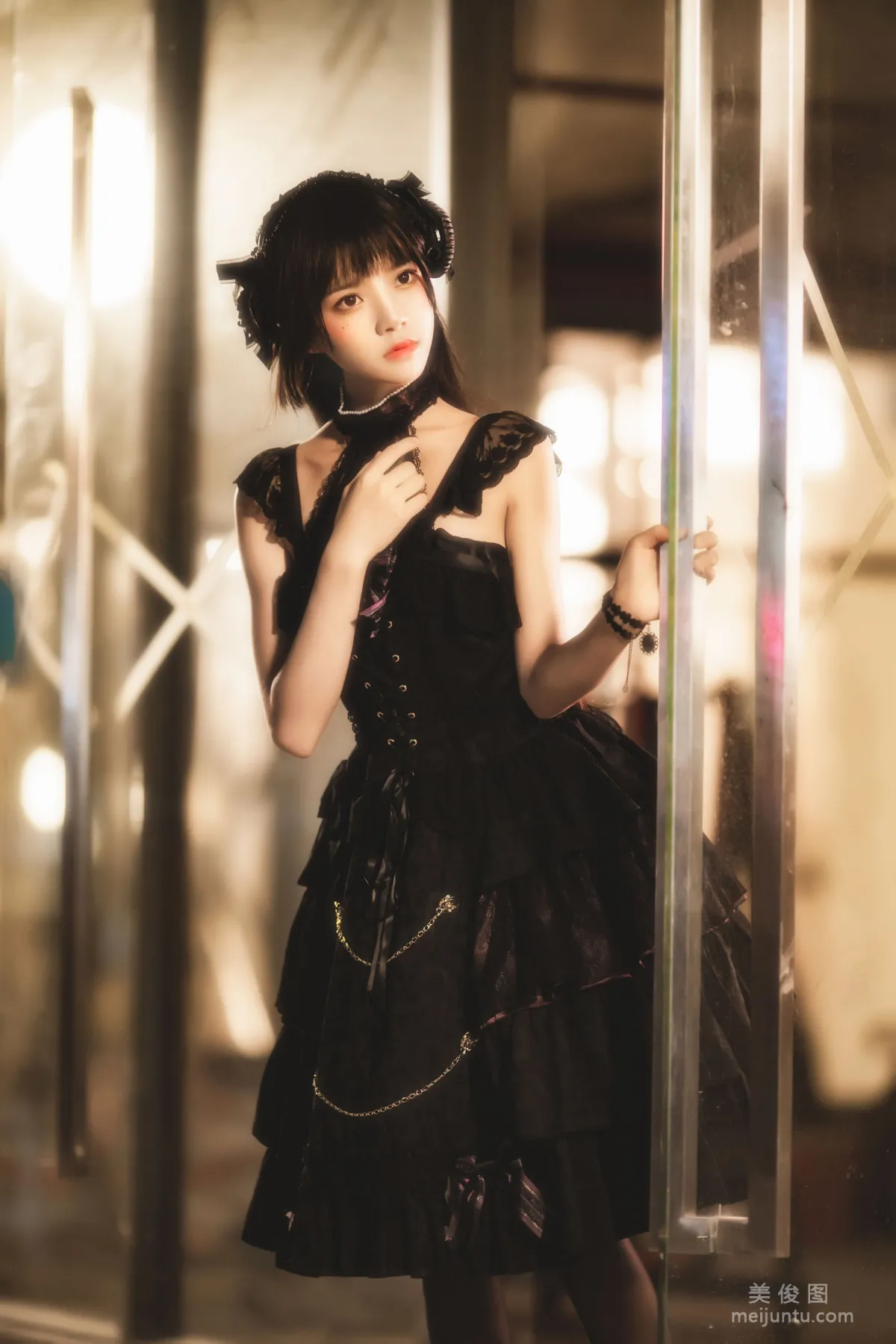 Ying Taomiao: Web Idols photo 6