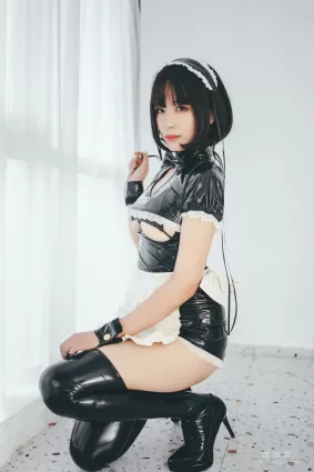 [COS福利] 軒蕭學姐 - 南半球女仆