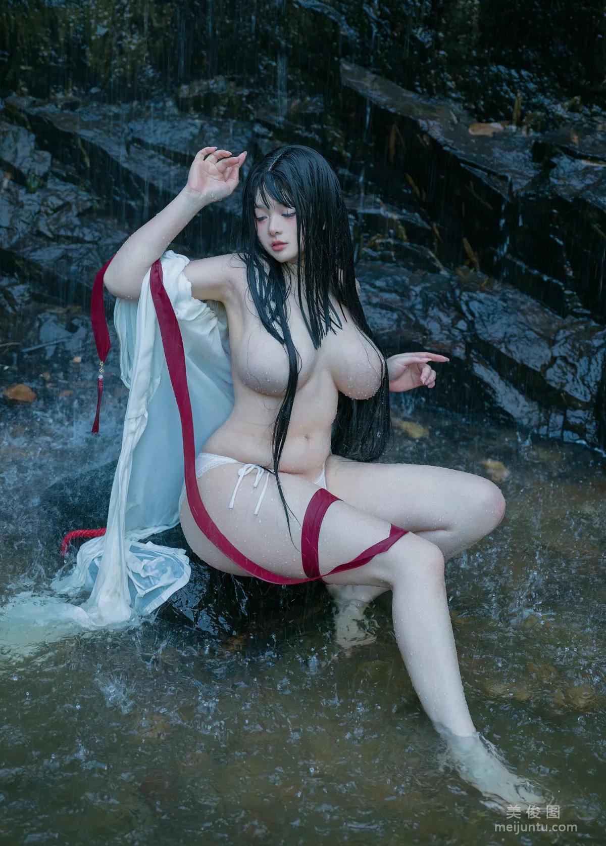[COS Bonus] NinJA Azhaizhai - Shrine Maiden photo 22