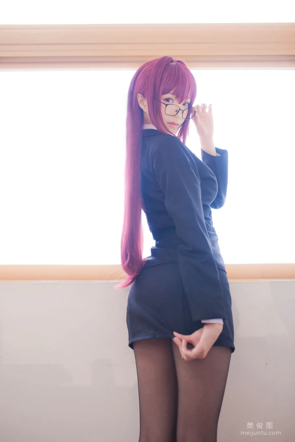 Qingqingzi Js: Web Idols photo 2