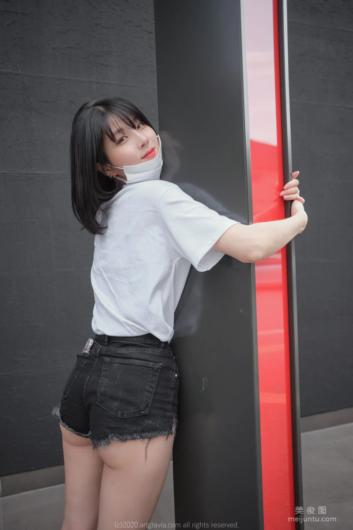 [ARTGRAVIA] VOL.181 Isabella - The Temptation of a Hot Pants Girl photo 25