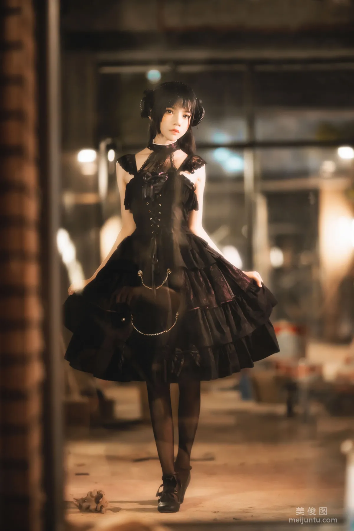 Ying Taomiao: Web Idols photo 4