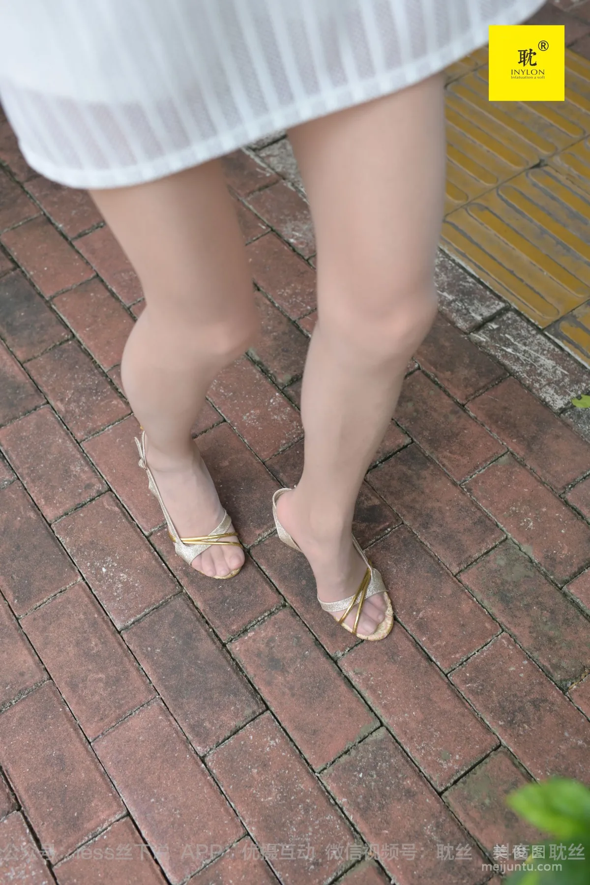 [IESS] The Nth Fantasy, Lonely Weekend 2, Xiao Liu, Little Skirt + Peep Toe Shoes + Taking Off Shoes to Play in Water photo 53