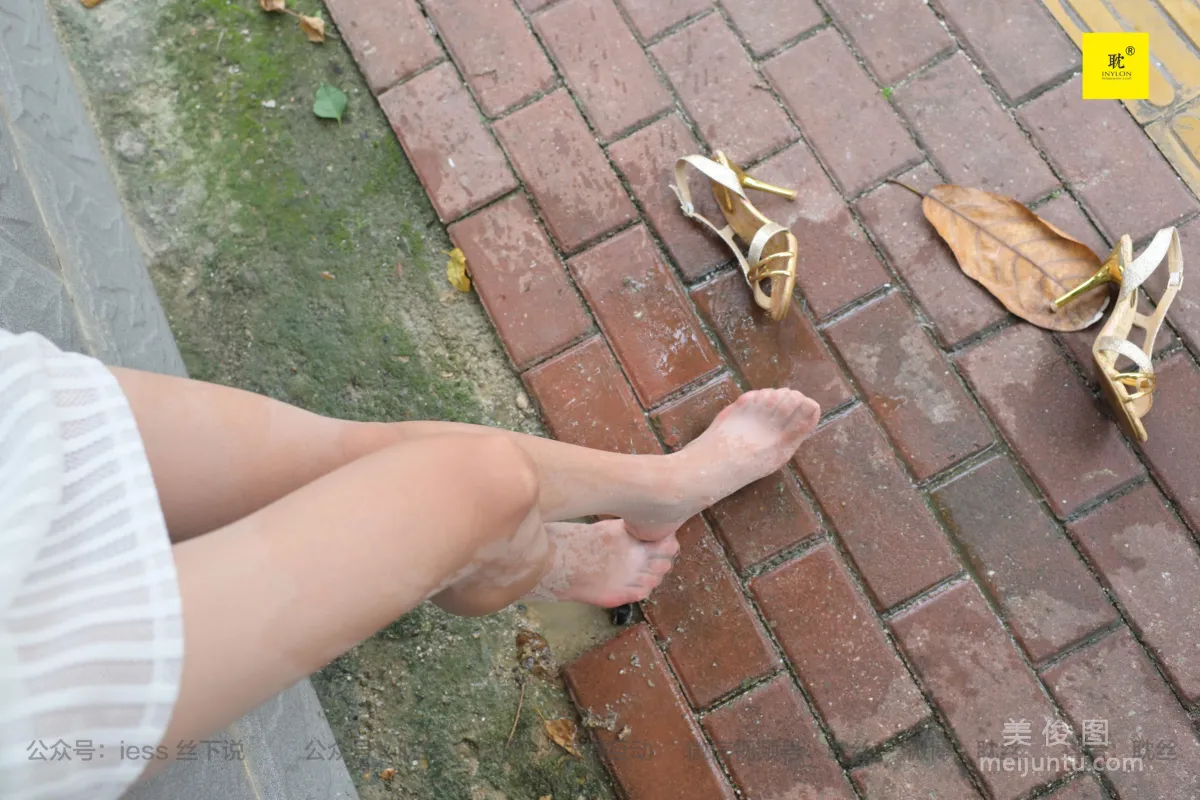 [IESS] The Nth Fantasy, Lonely Weekend 2, Xiao Liu, Little Skirt + Peep Toe Shoes + Taking Off Shoes to Play in Water photo 97