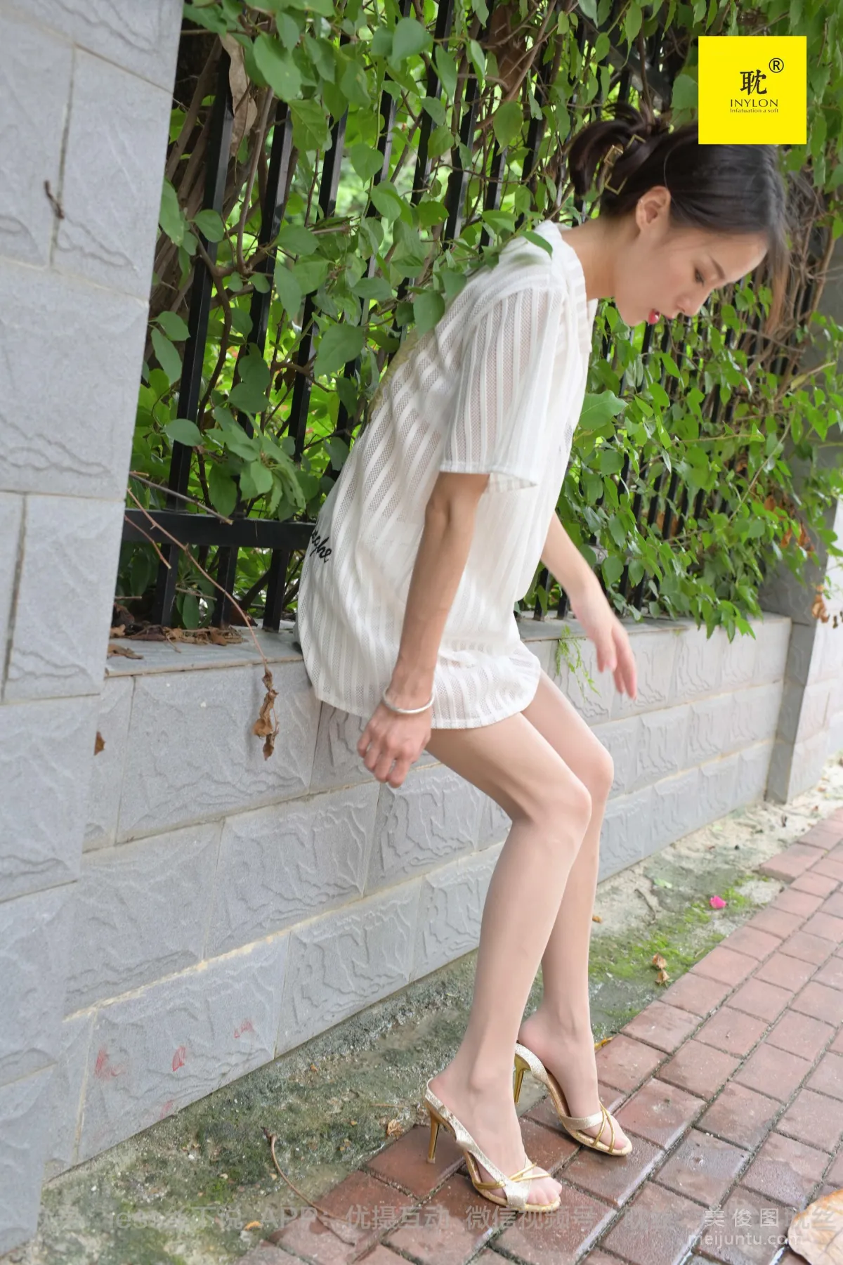 [IESS] The Nth Fantasy: Lonely Weekend 1, Xiao Liu, Little Skirt + Peep-Toe Shoes + Playing in Water in Shoes photo 75