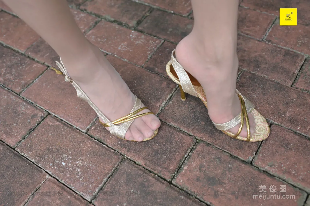 [IESS] The Nth Fantasy: Lonely Weekend 1, Xiao Liu, Little Skirt + Peep-Toe Shoes + Playing in Water in Shoes photo 58