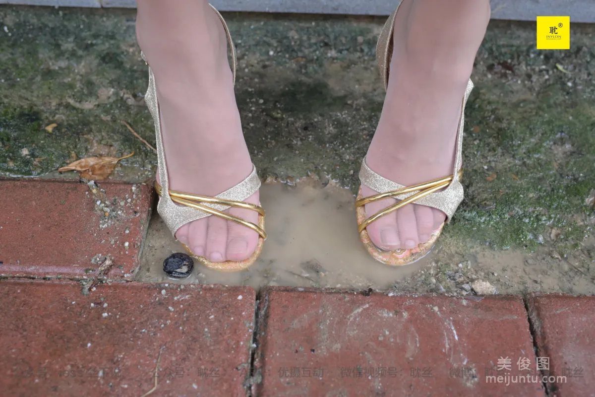 [IESS] The Nth Fantasy: Lonely Weekend 1, Xiao Liu, Little Skirt + Peep-Toe Shoes + Playing in Water in Shoes photo 84