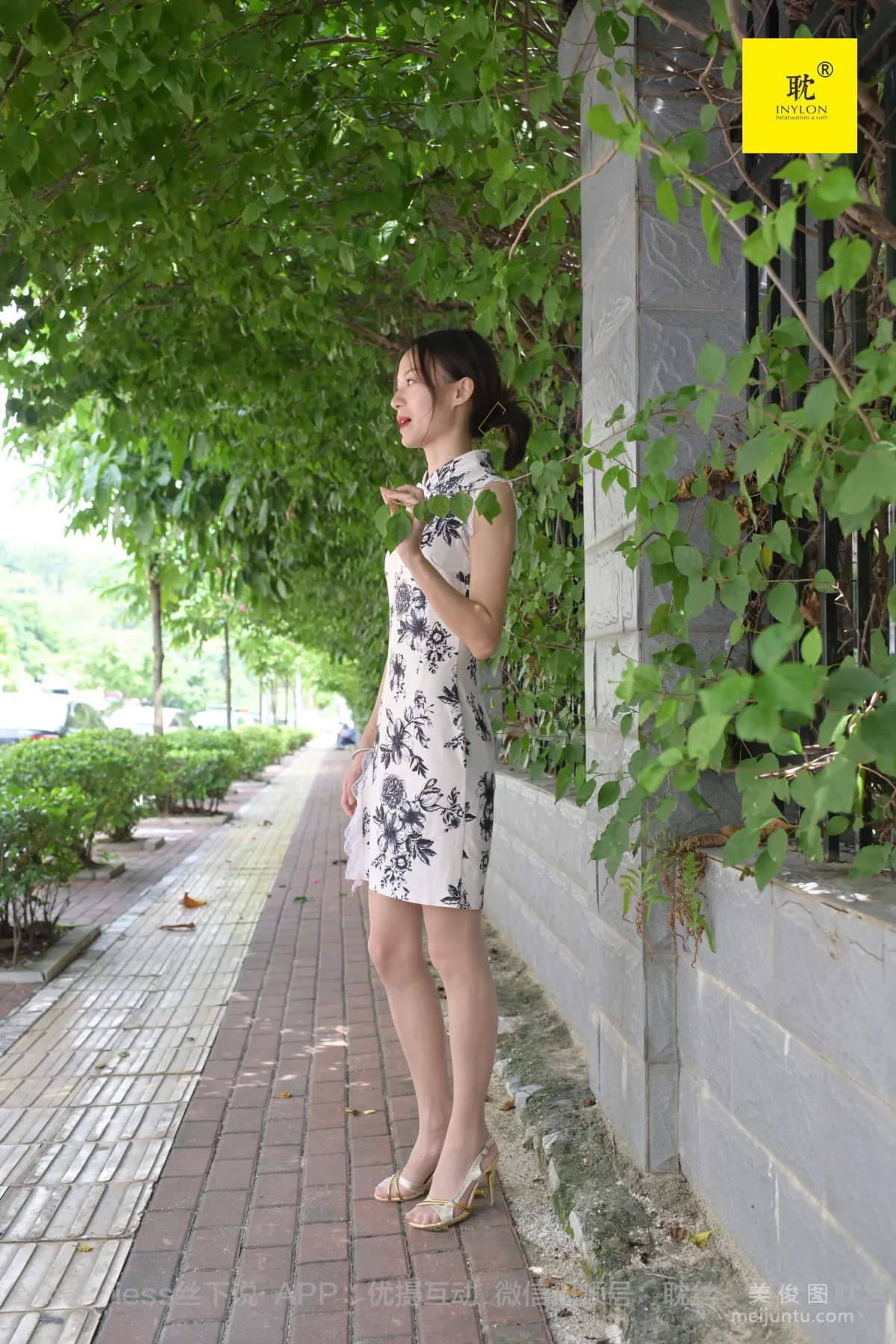 [IESS异思趣向]第N种幻想 小六 孤单的周末⑦  丝袜美腿套图41