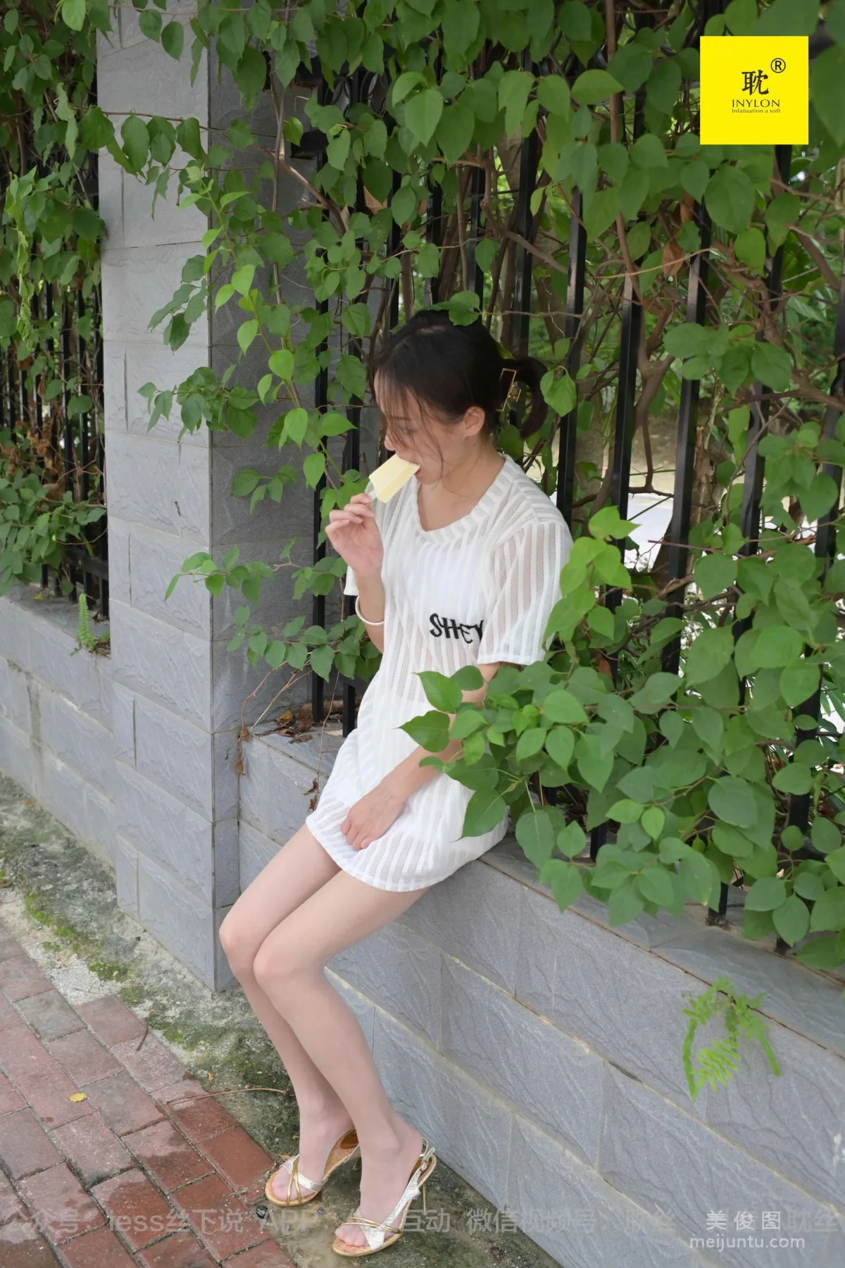 [IESS] The Nth Fantasy: Lonely Weekend 1, Xiao Liu, Little Skirt + Peep-Toe Shoes + Playing in Water in Shoes photo 97
