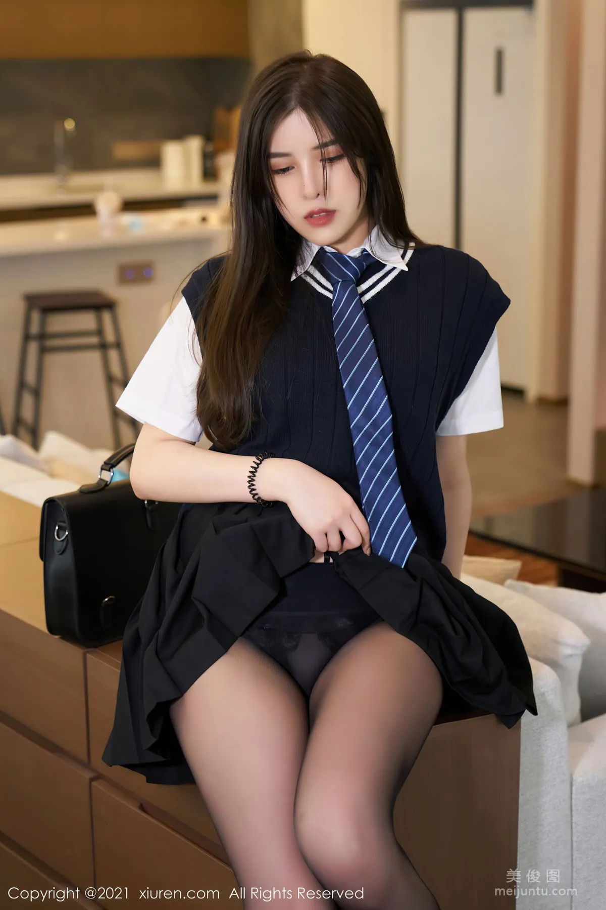 [XiuRen] No.3791 Han Jingan - Pure Style Academy Uniform Series photo 2