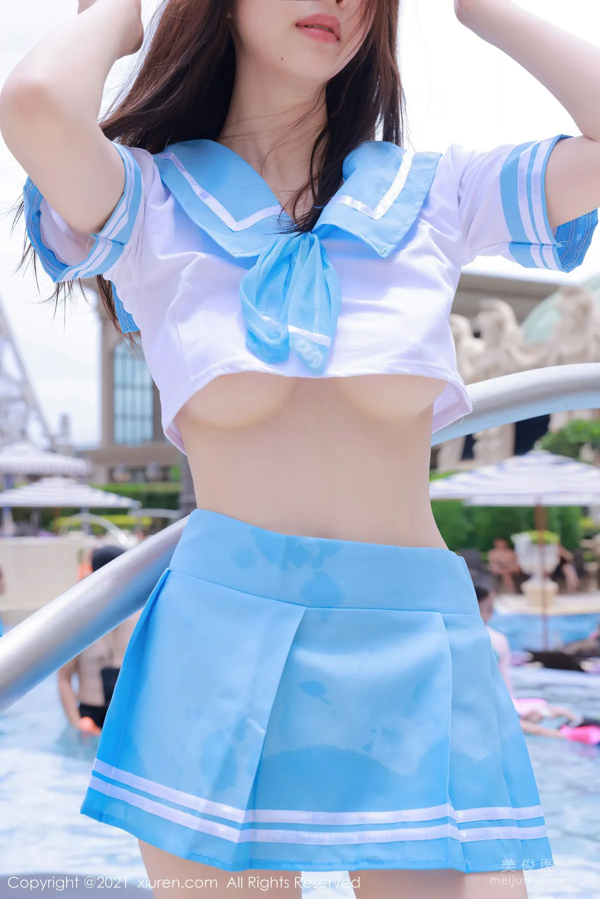 [秀人XiuRen] No.3770 明日花桃桃 - 水手服室外泳池系列 26
