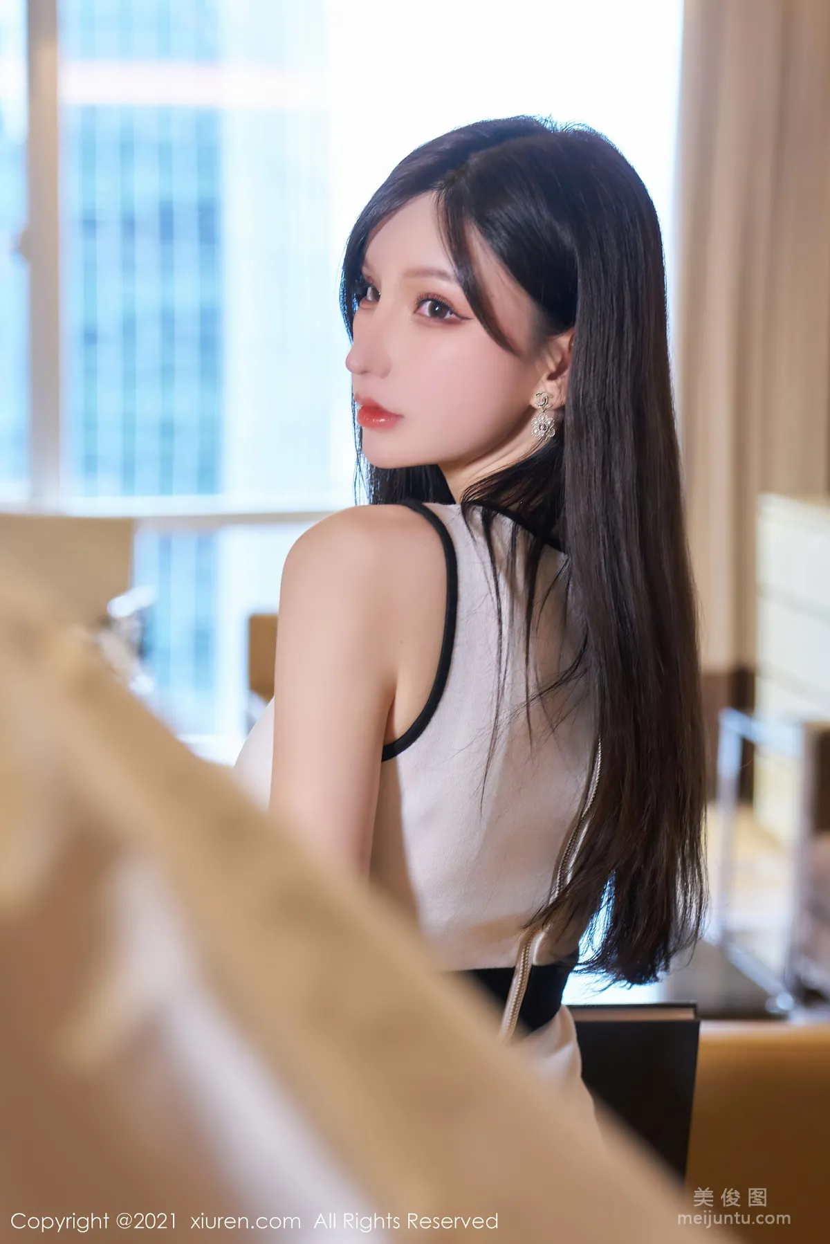 [秀人XiuRen] No.3768 周于希Sandy - 充滿無限想象力的劇情主題系列 28
