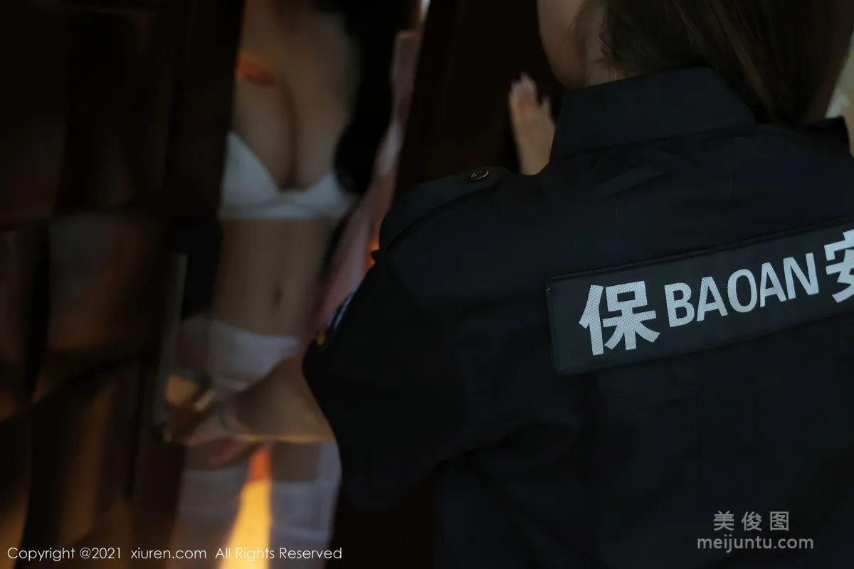 [秀人XiuRen] No.3796 美七Mia&amp;萌漢藥 - 主家水管修理系列 7