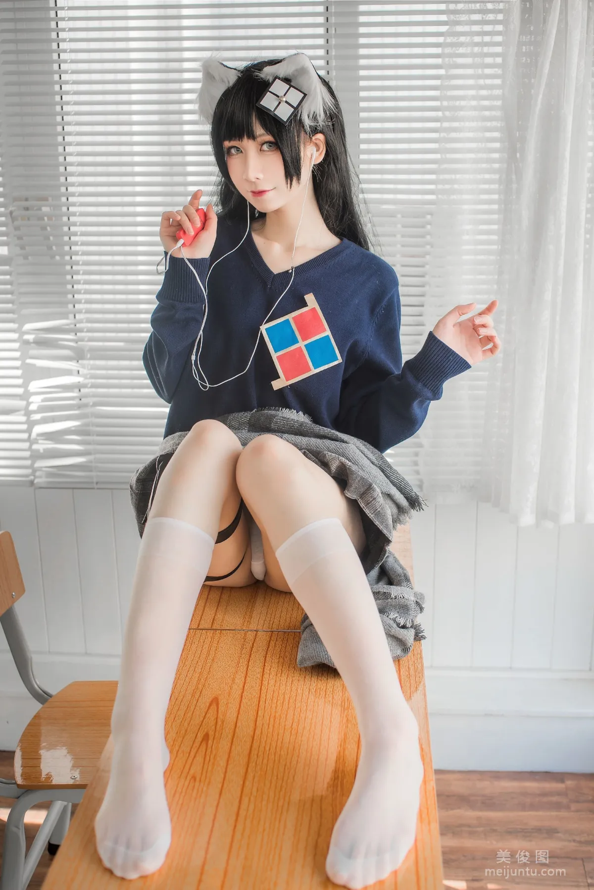 [Web Idols COSER Photos] izumi Quantaozi - Pure White Graduation Season photo 28