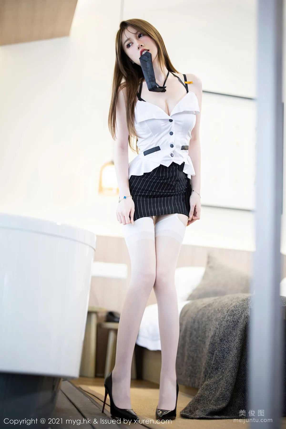 [MyGirl] Vol.571 Mei Taojiang - Hangzhou Travel Shoot Photos photo 21