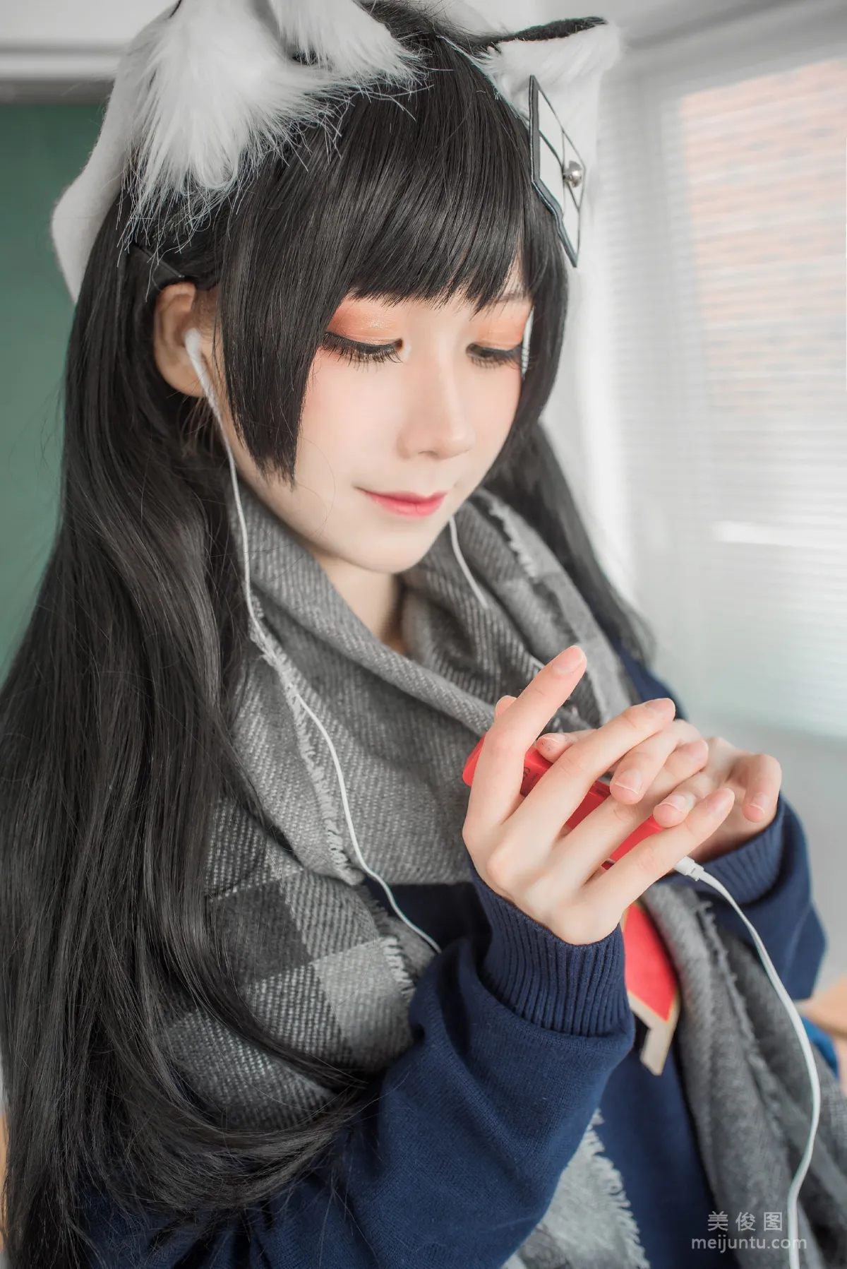 [Web Idols COSER Photos] izumi Quantaozi - Pure White Graduation Season photo 3