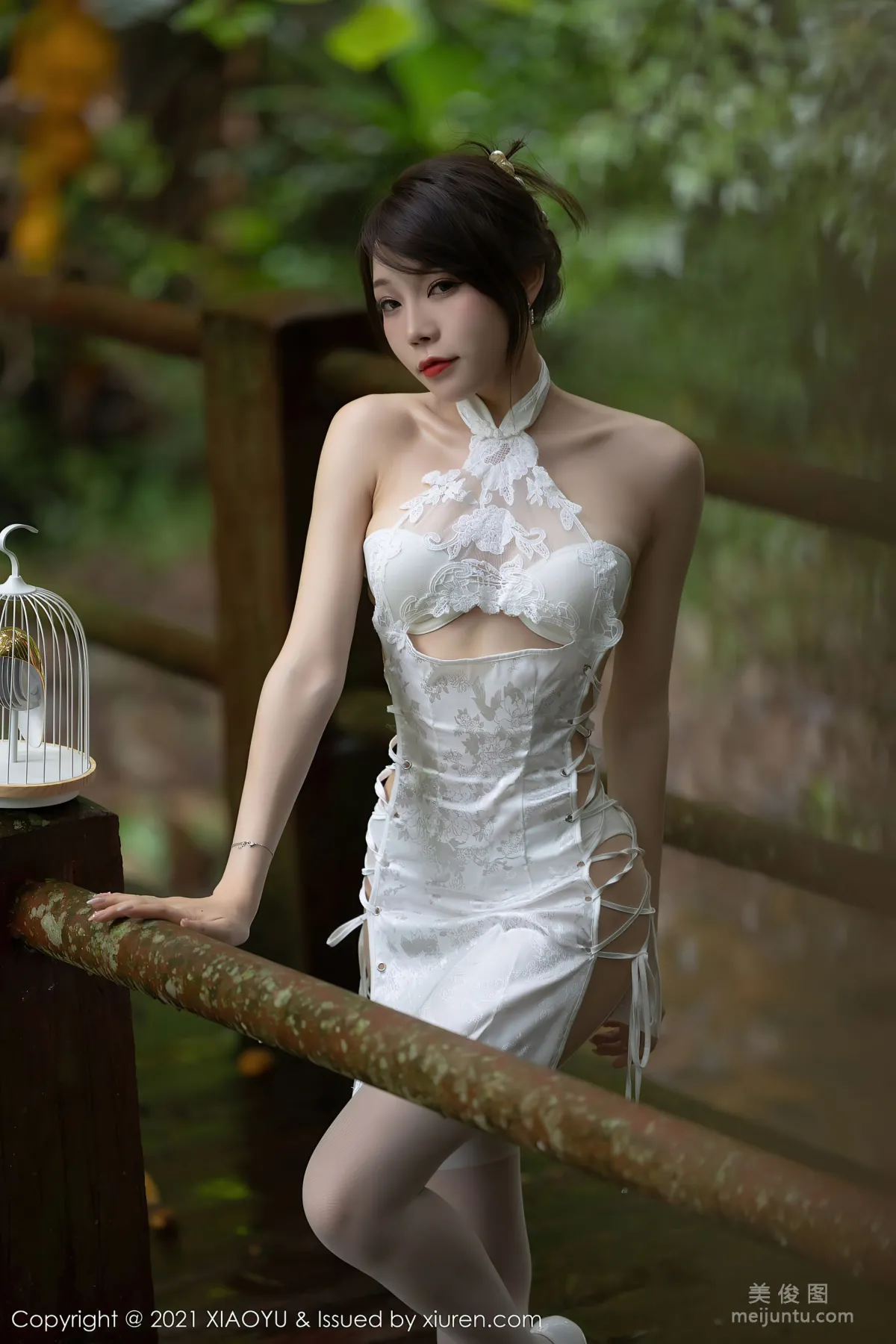 [XIAOYU] Vol.588 Zhizhi Booty, Charming Beauty Among Mountains and Waters photo 29