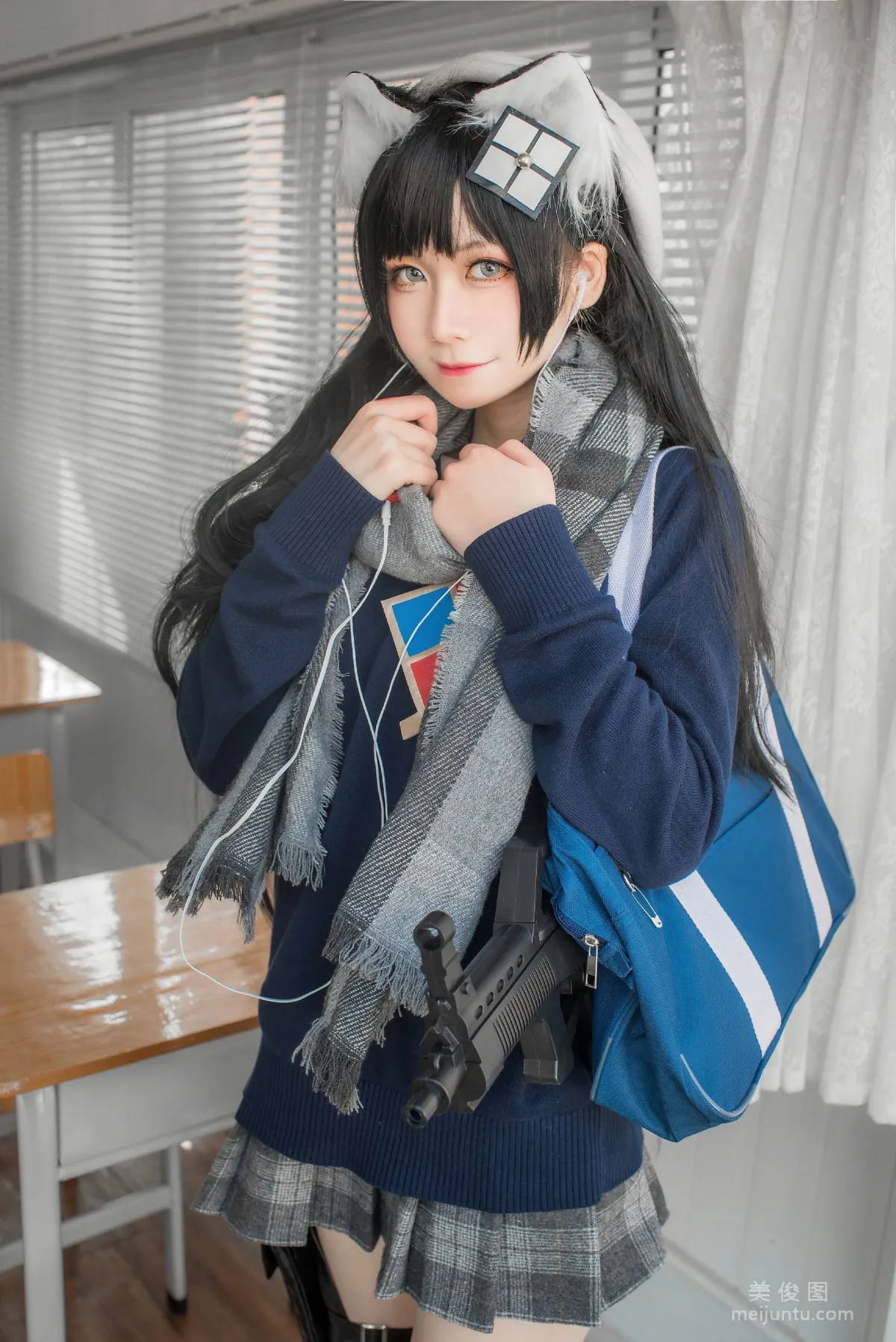 [Web Idols COSER Photos] izumi Quantaozi - Pure White Graduation Season photo 34
