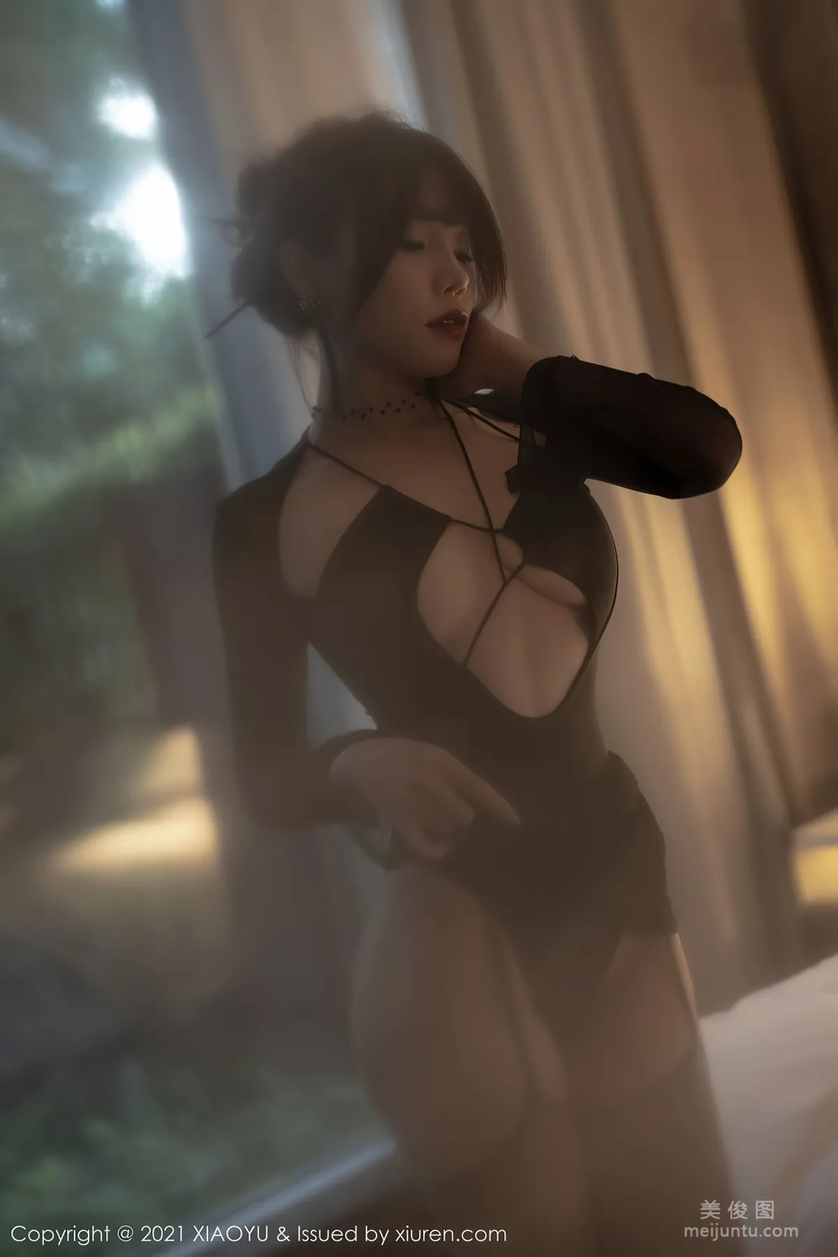 [XIAOYU] Vol.581 Zhizhi Booty - Forest Style and Hazy Private Shoot photo 28
