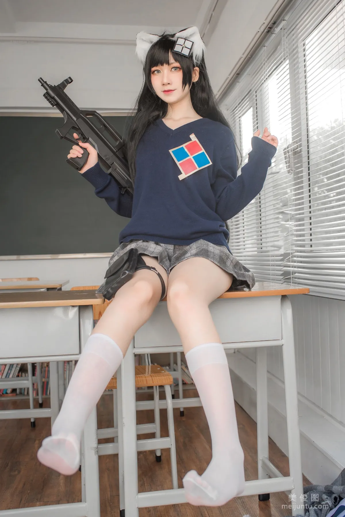 [Web Idols COSER Photos] izumi Quantaozi - Pure White Graduation Season photo 2