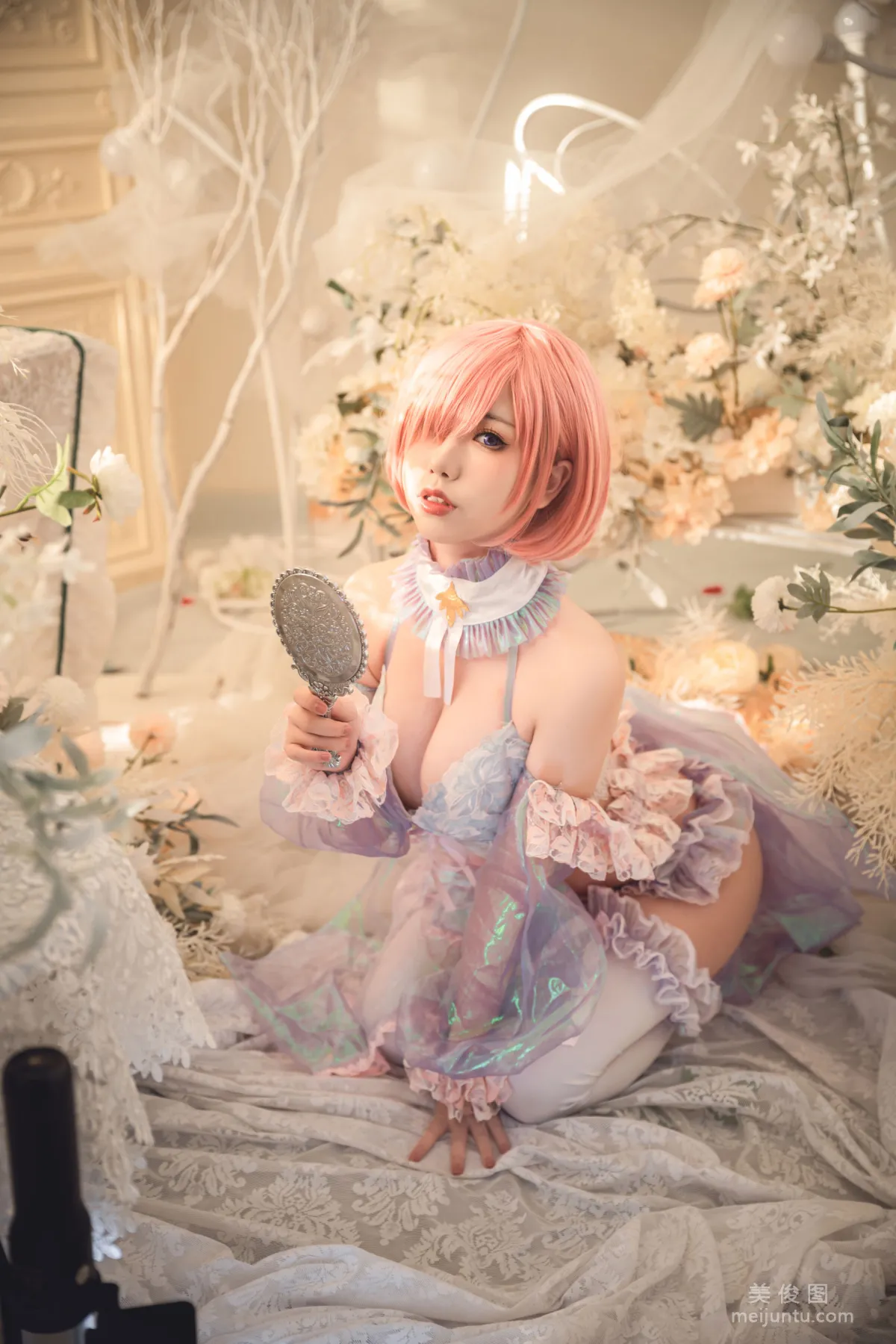 Yibei Yibei: Web Idols photo 20