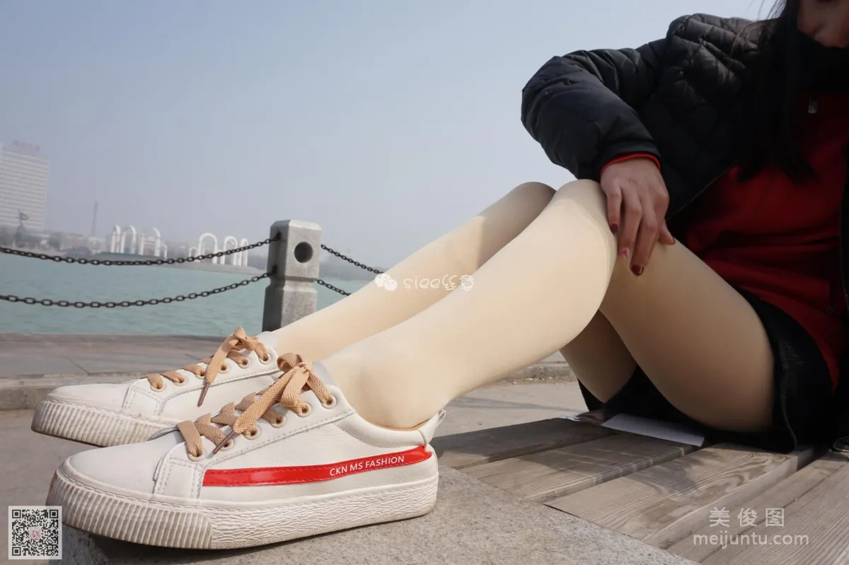 [丝意SIEE] No.062 琦琦 《肉丝白鞋最配》 写真集26