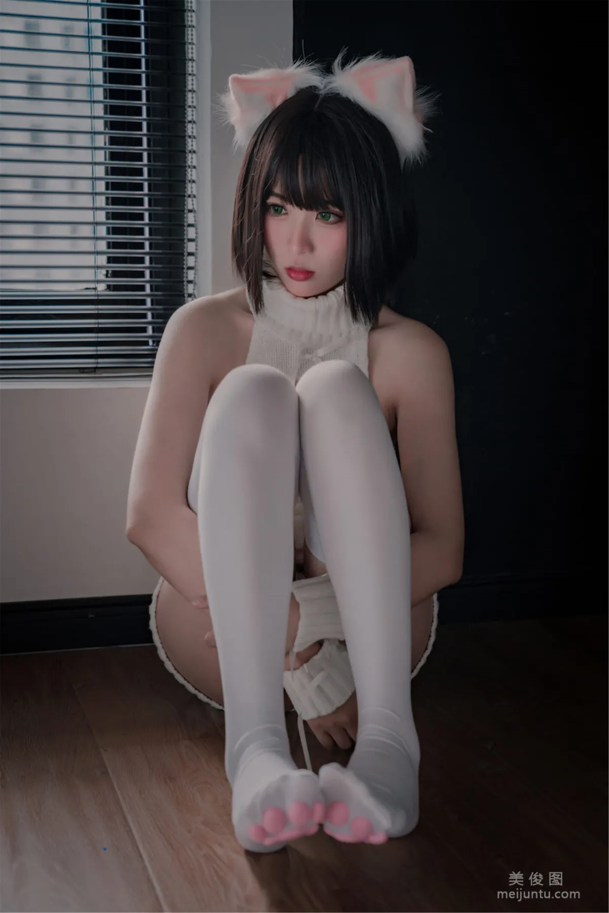 [Web Idols] Xuanxiao Xuejie - Cat Paw Socks photo 21
