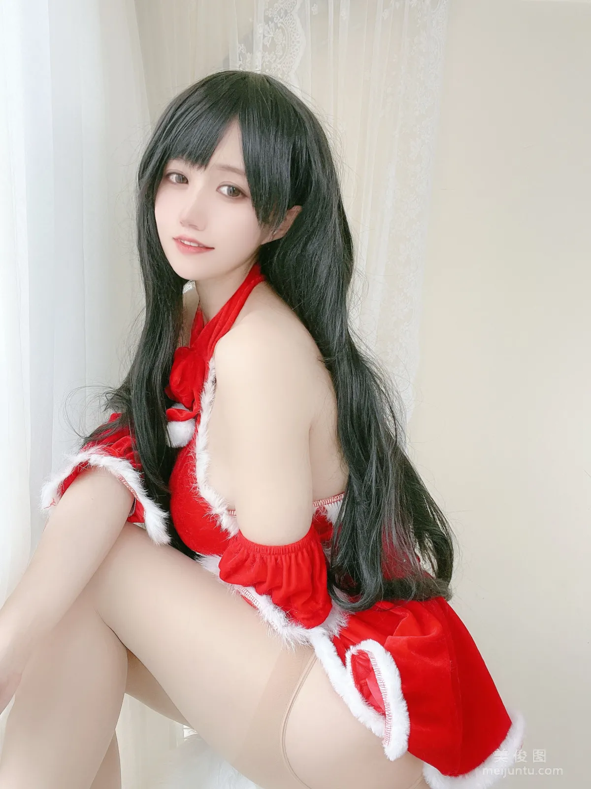 [Web Idols] Anime Blogger Xiaocang Qiandai w - Red Christmas Gift Dress photo 20